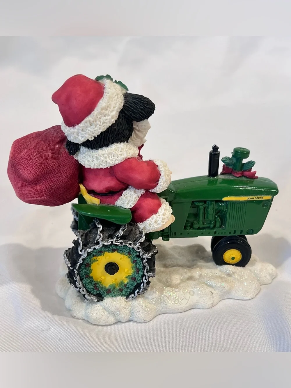 Mary’s Moo Moos Deere Santa 2000 John Deere Enesco Figurine